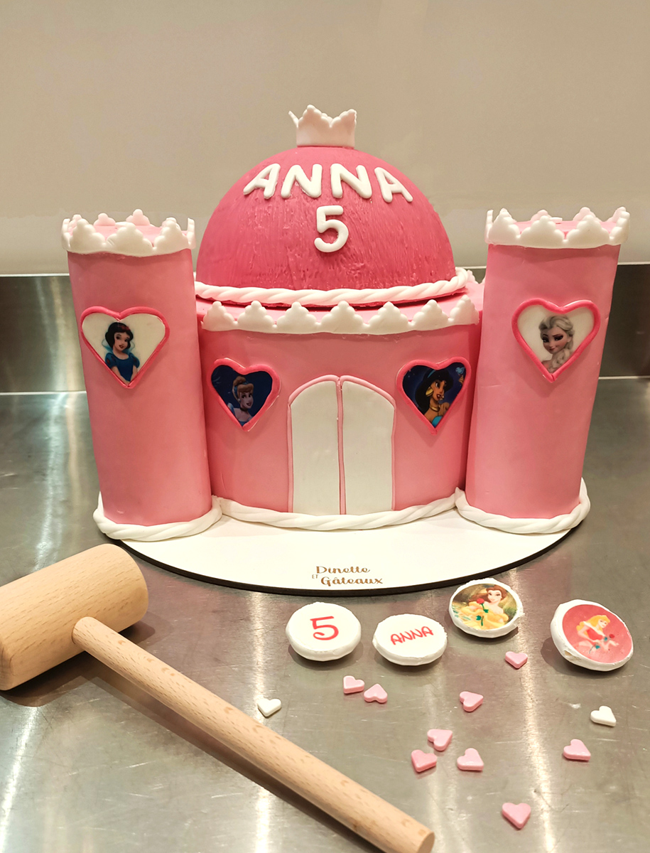 Gâteau anniversaire 5 ans - Dinette et Gâteaux - Création de gâteaux sur mesure, meringues personnalisées, anniversaires, événements | Rhône, Ain, Lyon