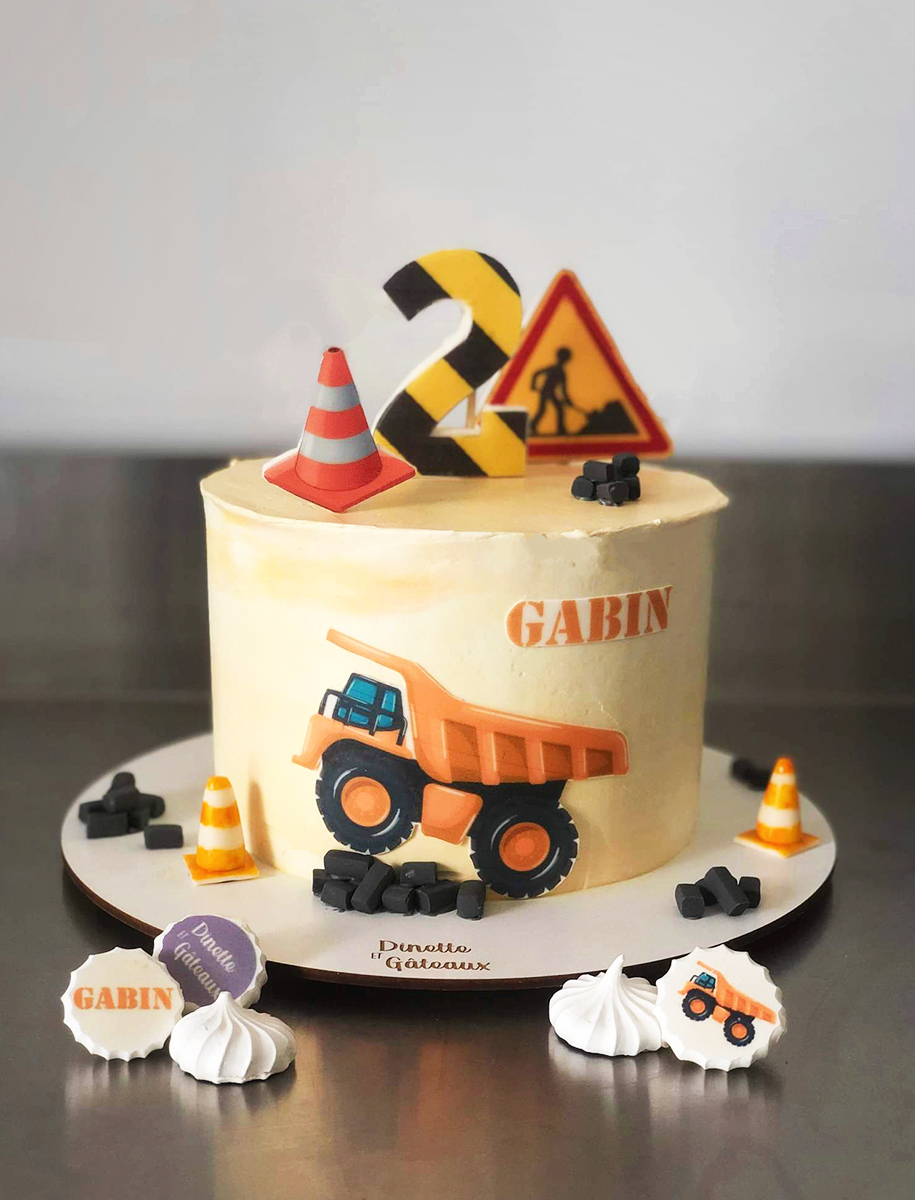 Gâteau anniversaire Gabin - Dinette et Gâteaux - Création de gâteaux sur mesure, meringues personnalisées, anniversaires, événements | Rhône, Ain, Lyon